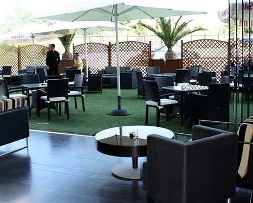 Hotel Las Artes - Gallery Image 5