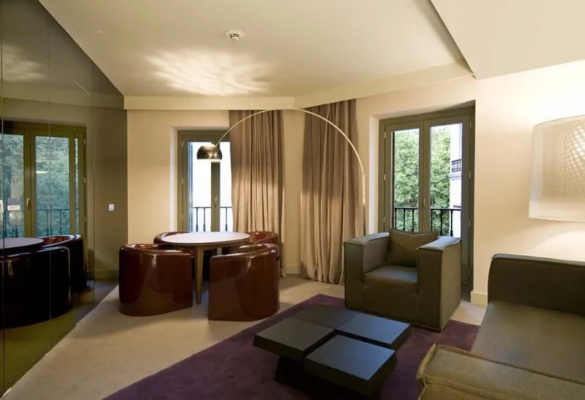 Radisson Blu Hotel Madrid Prado - Gallery Image 8