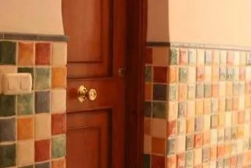 Apartamentos Latin - Gallery Image 9