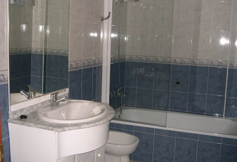 Apartamentos Nerja Medina - Gallery Image 2