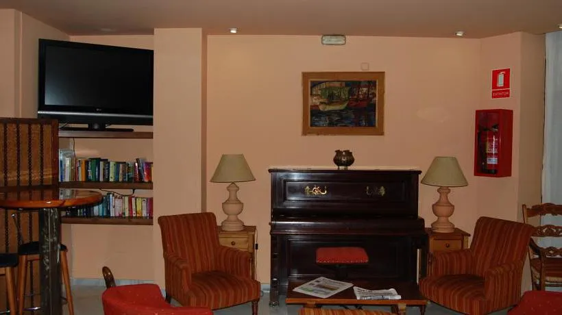 Hotel Lima - Gallery Image 1