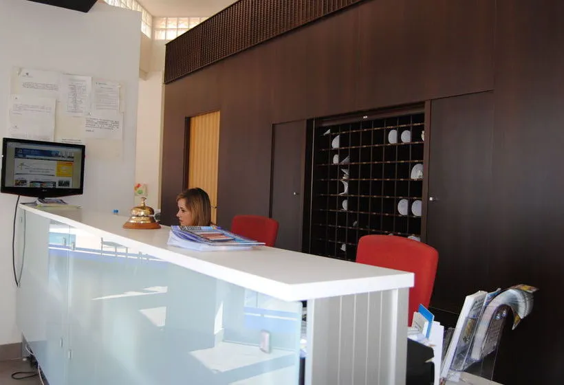 Apartamentos Pereda Mar  Gandía