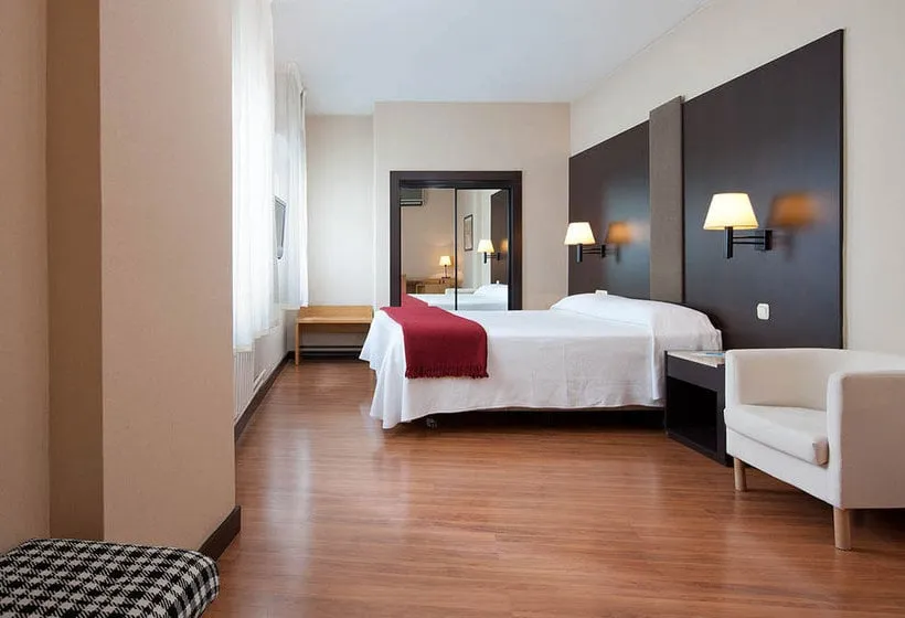 Hotel Delta - Gallery Image 6