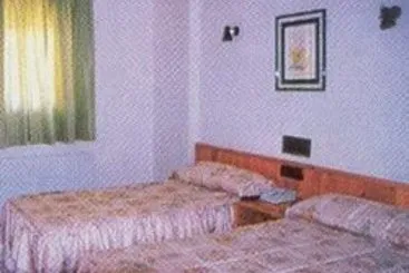 Hostal Residencia El Ciervo in Villaciervos