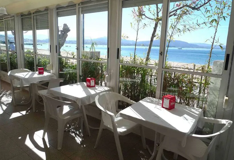 Hotel Playa - Gallery Image 8