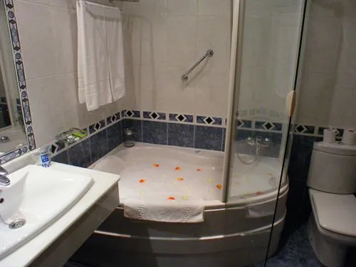 Hotel Lino - Gallery Image 9
