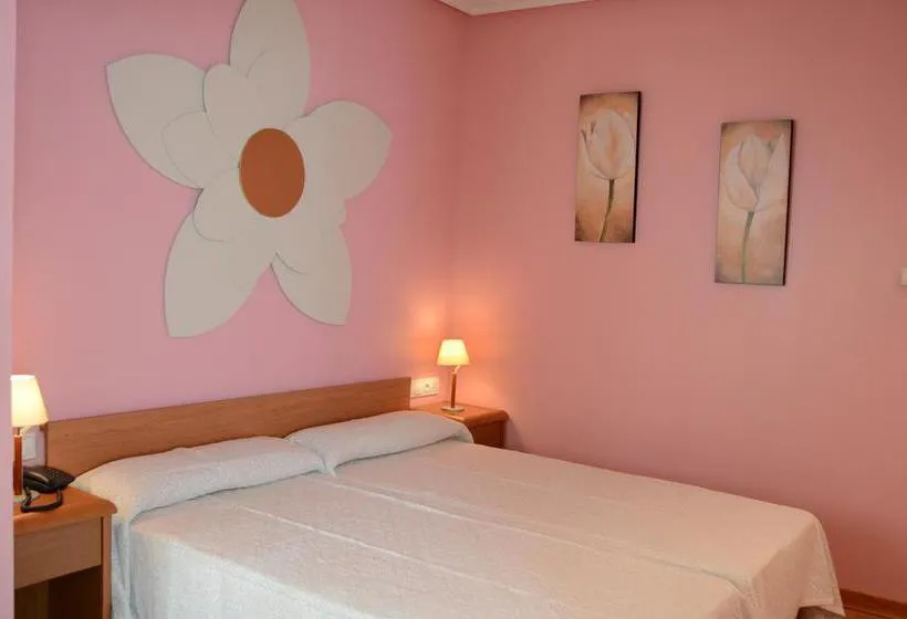 hotel-aguilas-playa-13.webp