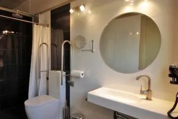 Hotel El Convent - Gallery Image 1
