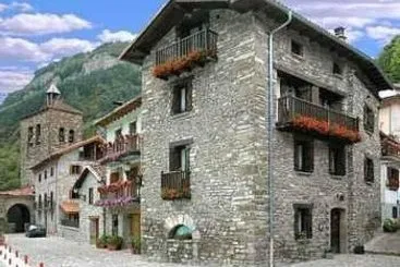 Argonz Etxea in Urzainqui