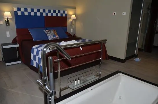 Hotel Route 42 - Gallery Image 6