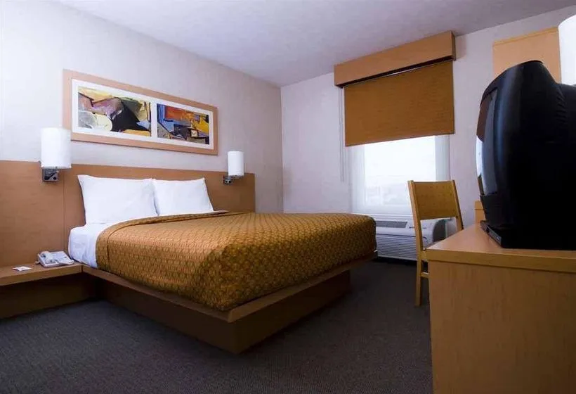 Hotel City Express Celaya - Gallery Image 4