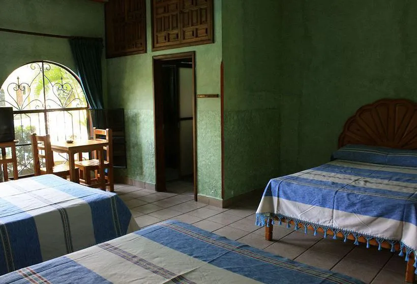 Hotel Oaxtepec - Gallery Image 2