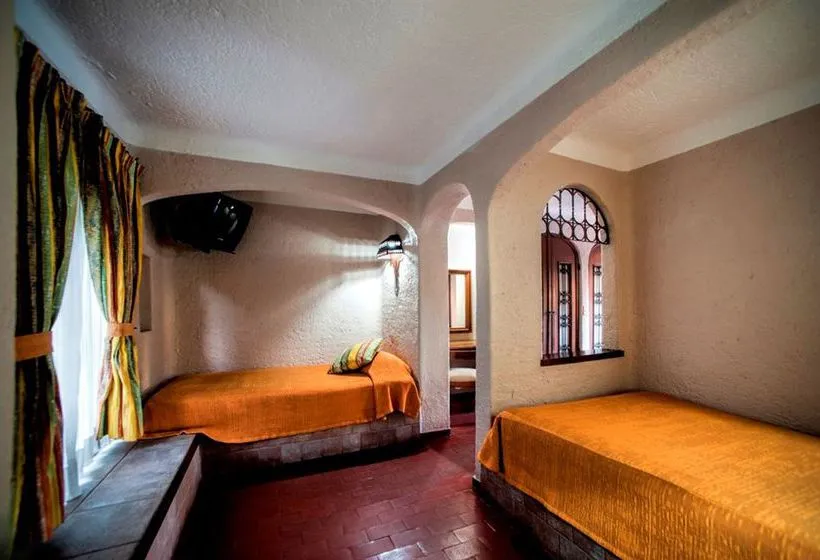 Villas Arqueologicas Cholula - Gallery Image 1