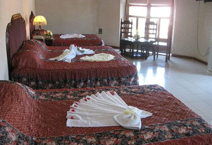 Hotel Plaza em Ticul