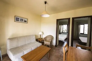Binibeca Mar Apartamentos - Gallery Image 3