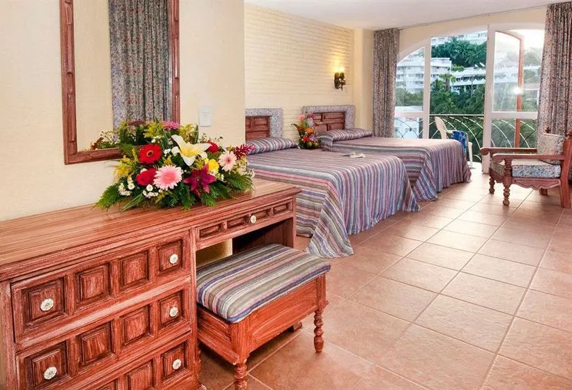 Hotel Real Bananas in Acapulco