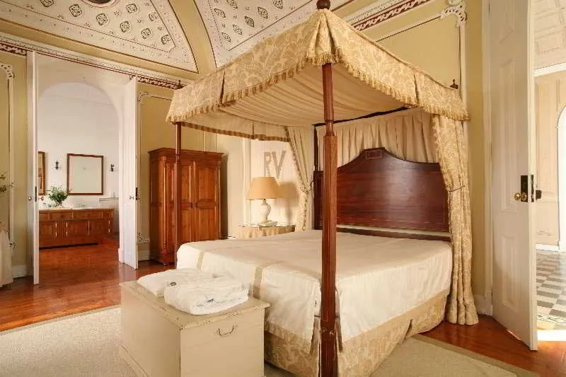 Hotel Refúgio Da Vila - Gallery Image 1