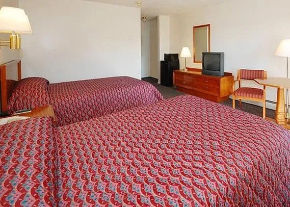 hotel-econo-lodge-28.webp