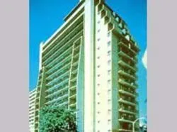 Hotel Outrigger Surf in Honolulu