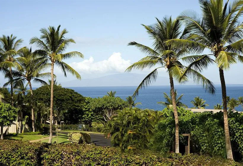Hotel Maui Kamaole Condos - Gallery Image 1