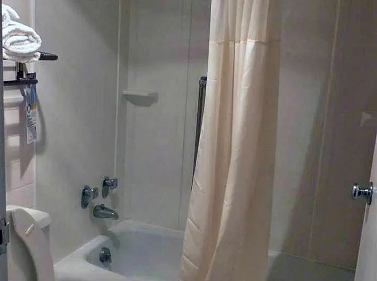 Resort Quality Inn Weeki Wachee Spring Hill in Spring Hill