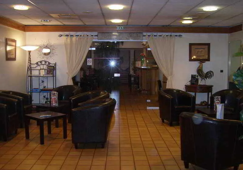 Brit Hotel Beaulieu - Gallery Image 6