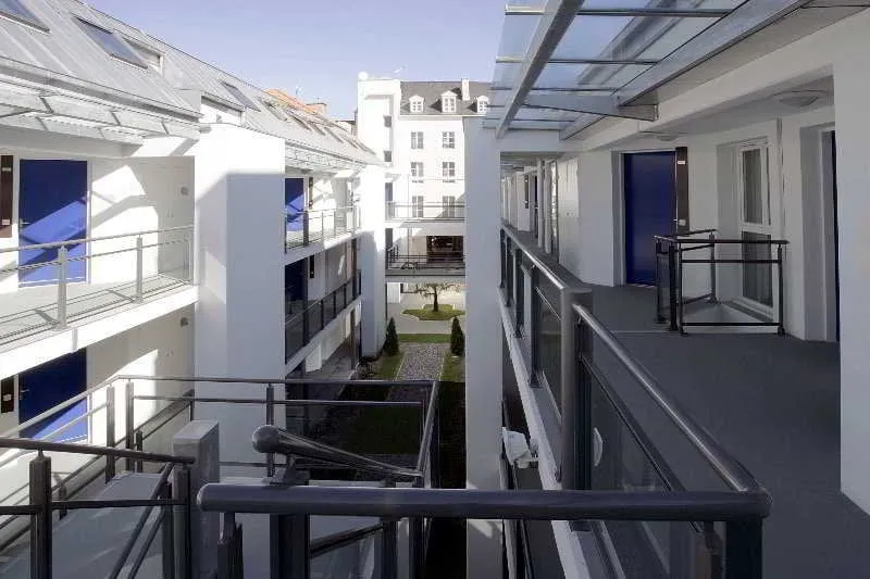 Appart'City Pau Hyper Centre - Gallery Image 4