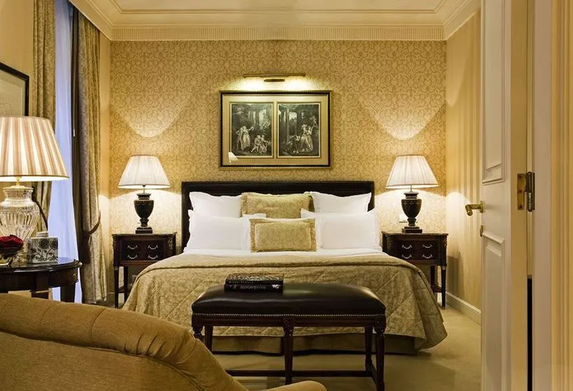 Hotel François 1er  París