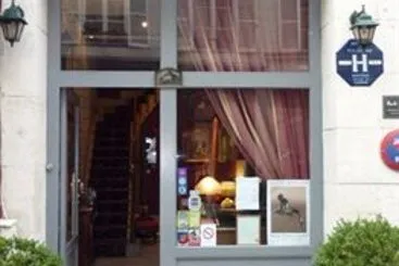 Hotel De Nevers - Gallery Image 6