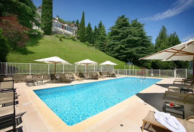 Hotel Ombremont