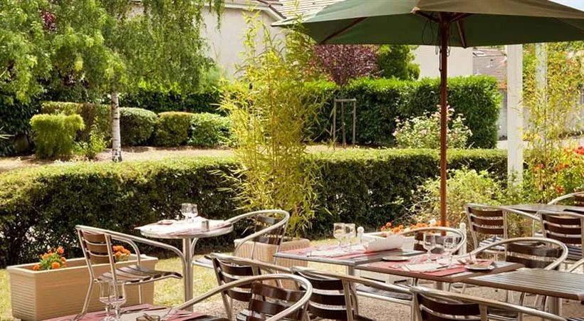 Hotel Campanile Amiens Glisy