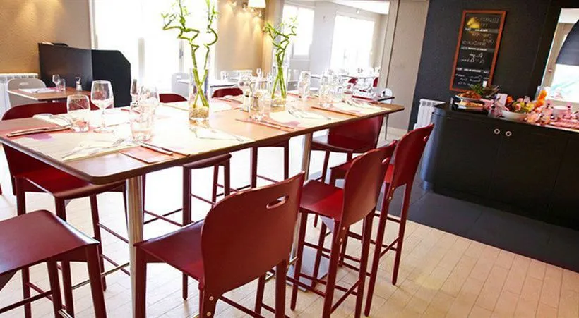 Hotel Campanile Bayeux - Gallery Image 3