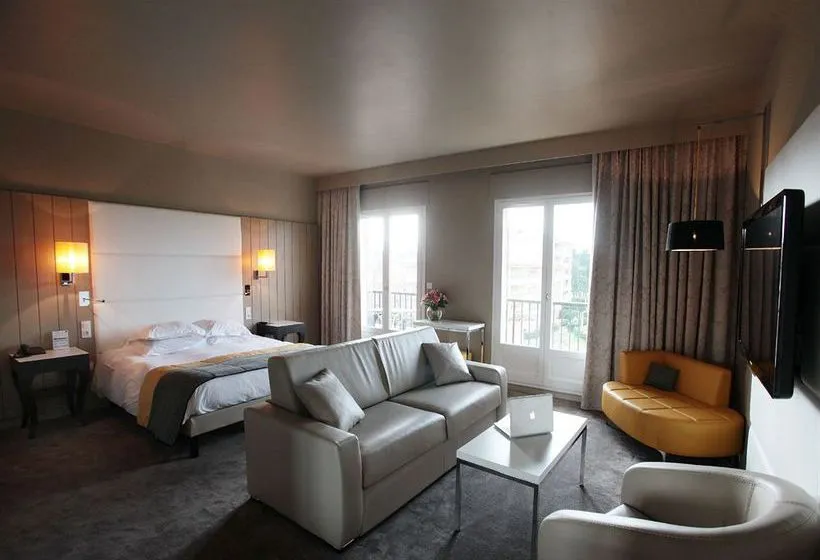 Hotel De Chiberta et du Golf - Gallery Image 3