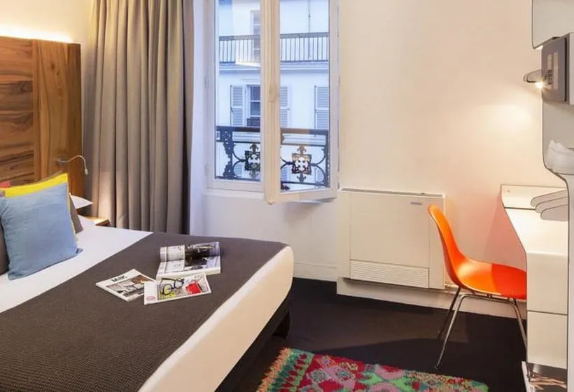 Hotel Maxim Folies  París