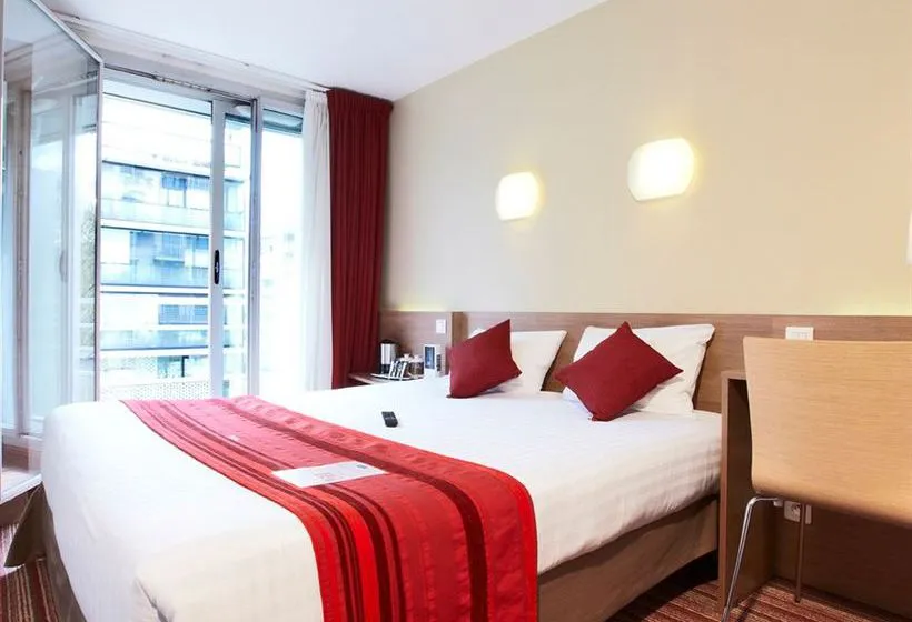Kyriad Hotel Bercy Village in París