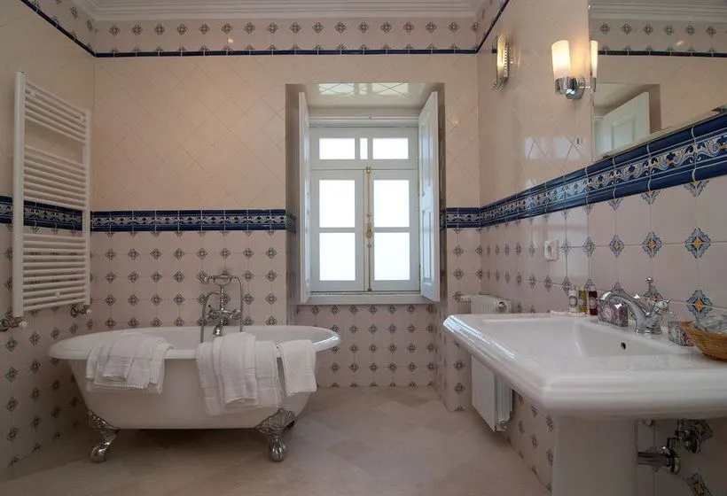 Hotel Rural Quinta do Outeiro - Gallery Image 1