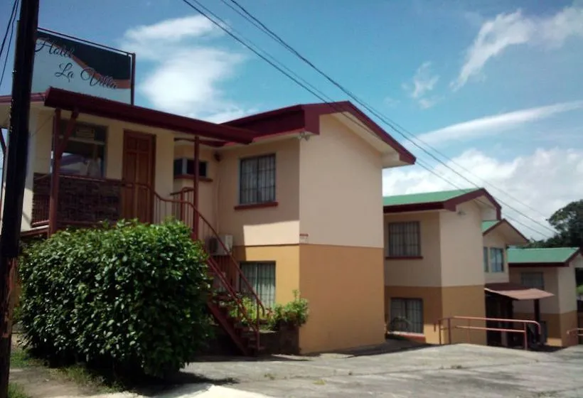 Hotel La Villa - Gallery Image 2