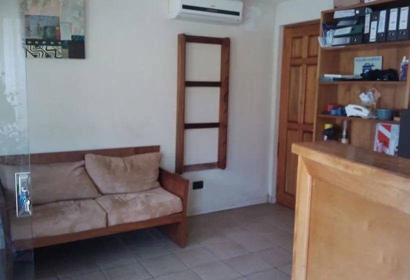 Hotel La Villa - Gallery Image 6