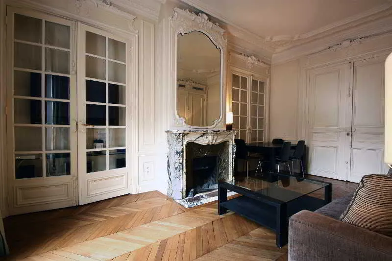 Hotel Bridgestreet Champs Elysees  París