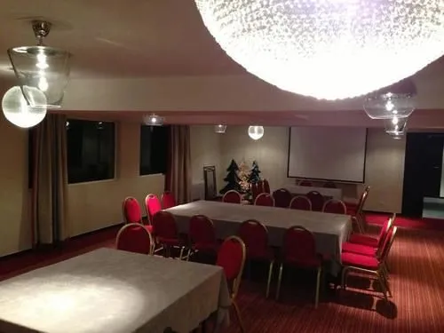 hotel-kyriad-honfleur-39.webp